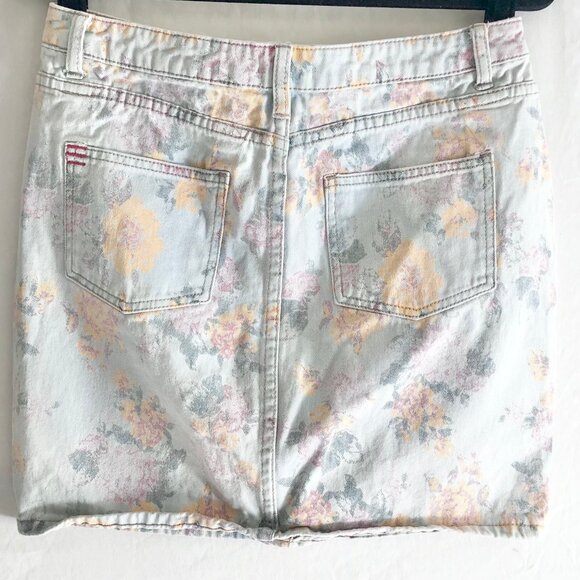 Pastel Floral Denim Mini Skirt Size M - Picture 9 of 11